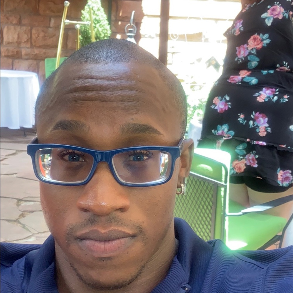 Meet your Posher, Bobby